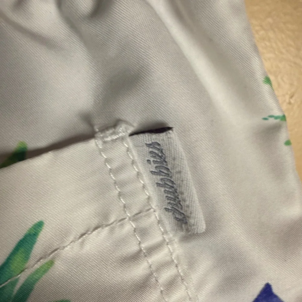 Chubbies Pineapple Aztec Board Shorts Swim Trunks Mens Med Tropical Vacation